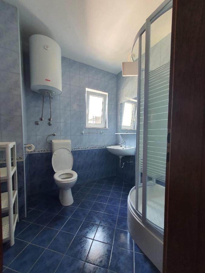 Apartments Villa Ohana Kaštela Exteriör bild